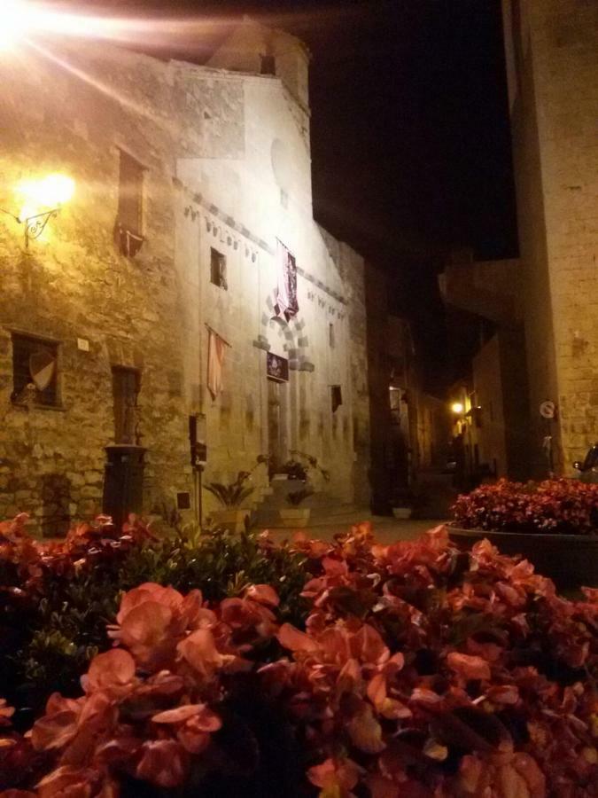 Casetta Di San Martino Tarquinia Buitenkant foto